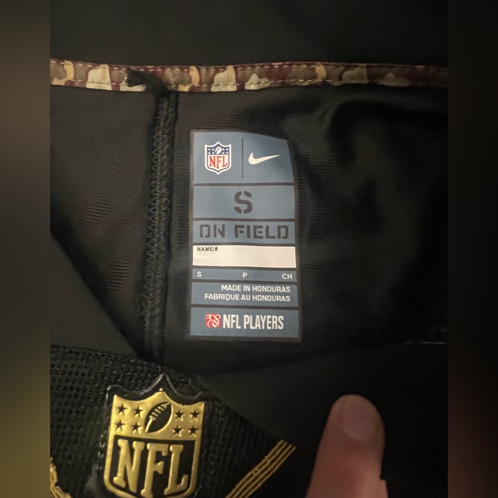 Cowboys Salute to Service Jersey - Lamb - Picture 3 of 5